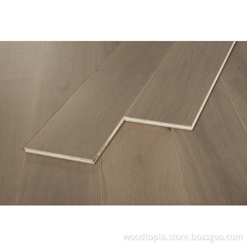 Light brown three-story solid wood flooring